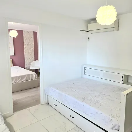 Le Mazet, Nice, Piscine, Vue Mer, Promenade Des Anglais, Baie Des Anges *